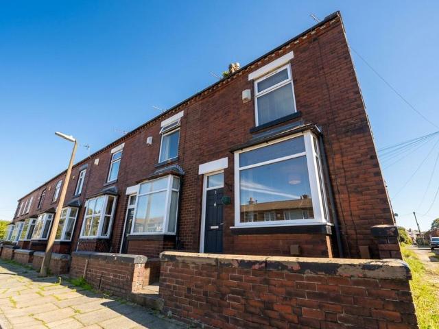 House for sale in Kearsley, Bolton
