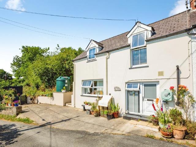 House for sale in Wales