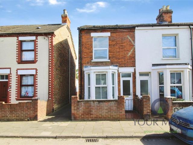 House for sale in Fenlake, Bedford