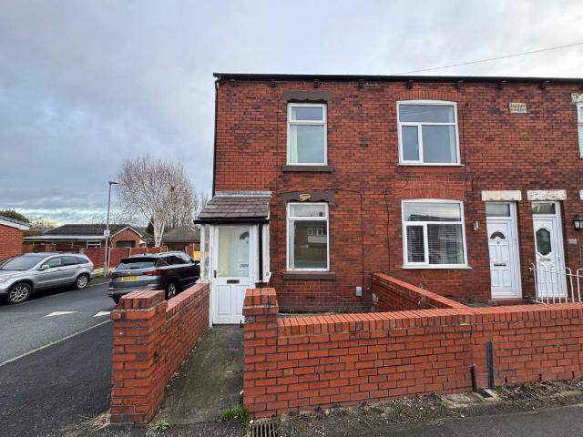 House for sale in Hindley Green, Wigan