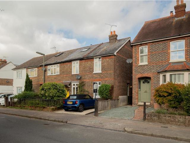 House for sale in Reigate, Reigate and Banstead