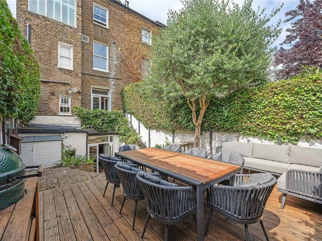 House for sale in Fulham, Greater London