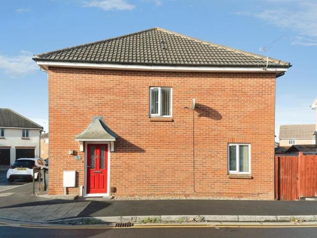 House for sale in Walcot East, Swindon