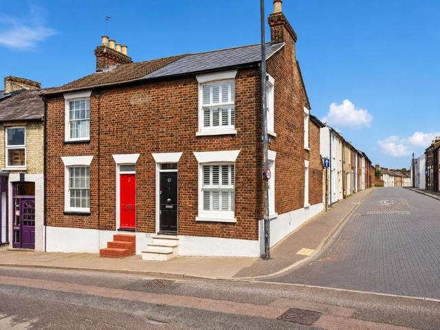 House for sale in St Albans, Five Acres