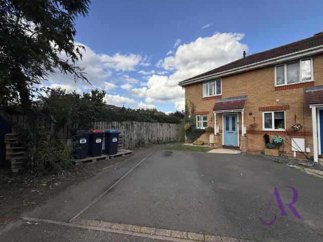 House for sale in Milton Keynes