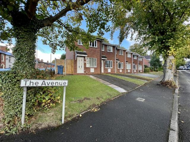 House for sale in Stone, Baswich