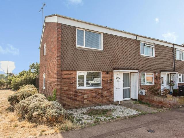 House for sale in North Shoebury, Alton Barnes