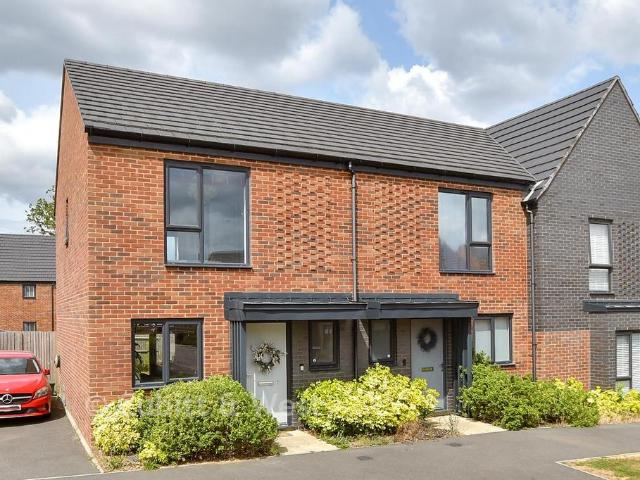 House for sale in Slaugham, Perryfields