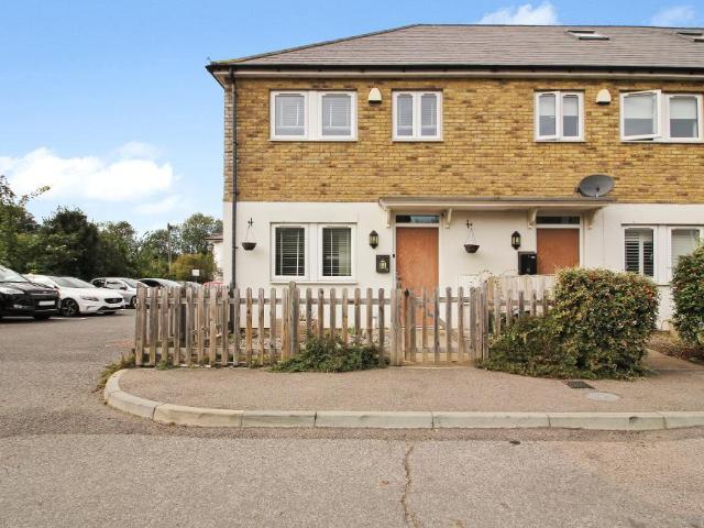 House for sale in Upper Walmer, Ash