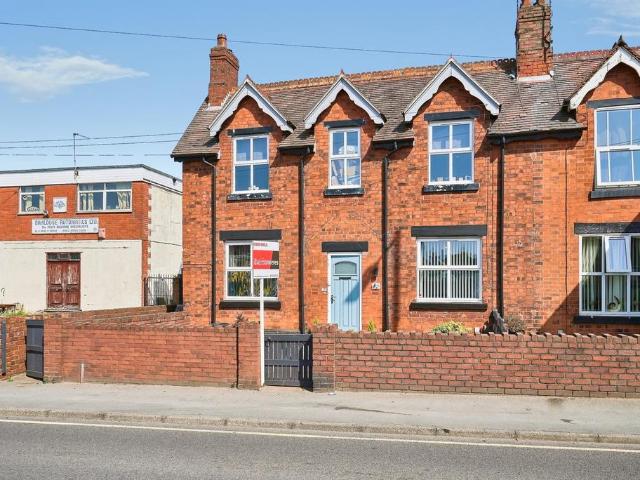 House for sale in Brownhills, West Midlands