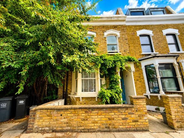 House for sale in London Borough of Lewisham, Deptford