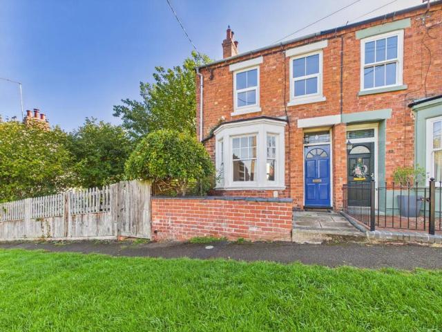 House for sale in Long Buckby, West Northamptonshire