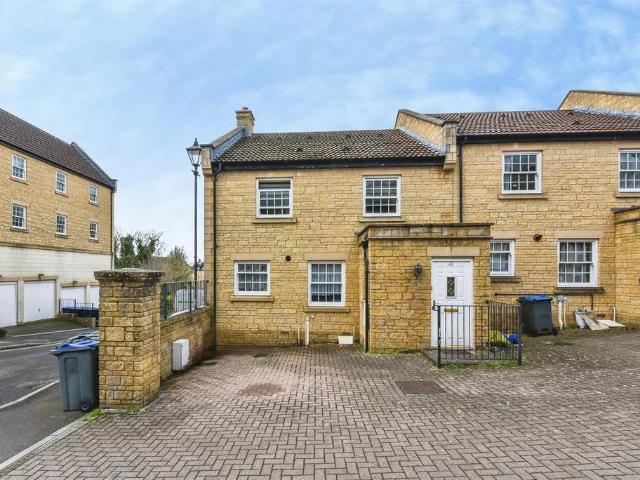 House for sale in Chippenham, Wiltshire