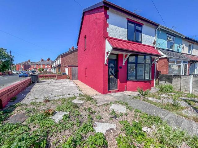House for sale in Hawes Side, Blackpool