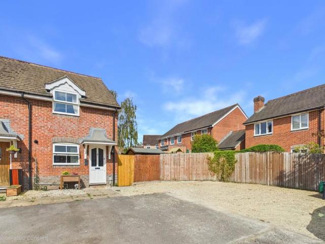House for sale in Thatcham, West Berkshire