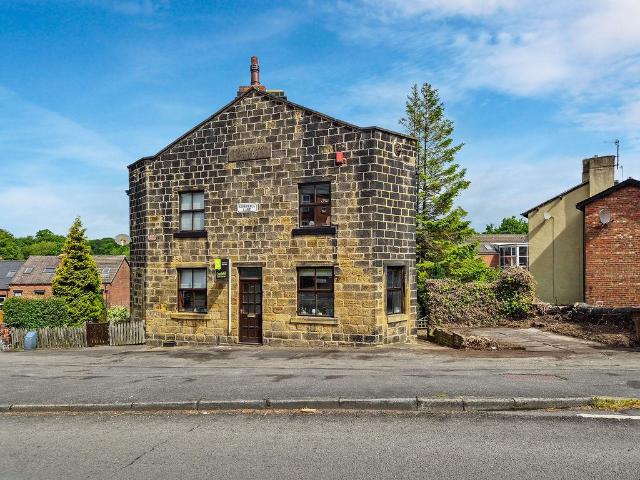 House for sale in Kirkstall, West Yorkshire