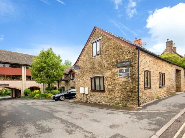 House for sale in Chipping Norton, Black Bourton