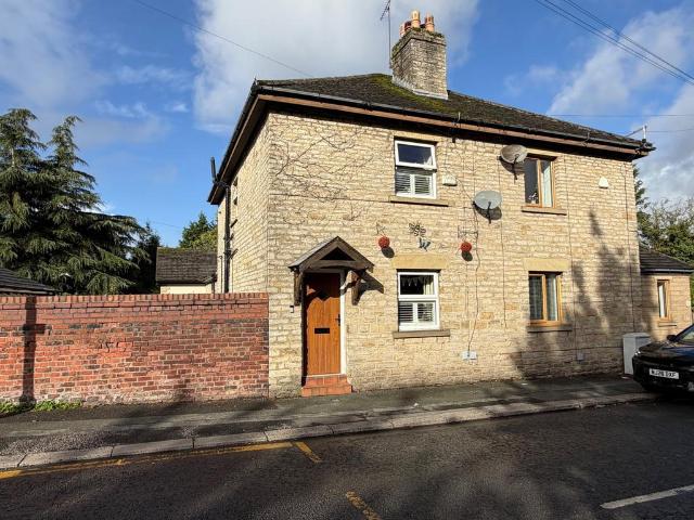 House for sale in Hyde, Tameside