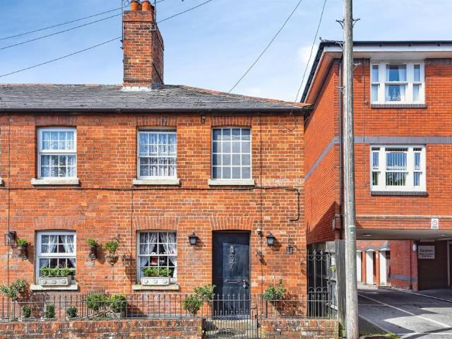 House for sale in Devizes, Wiltshire