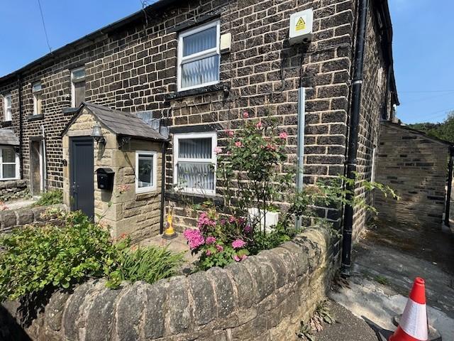 House for sale in Saddleworth, Pendock