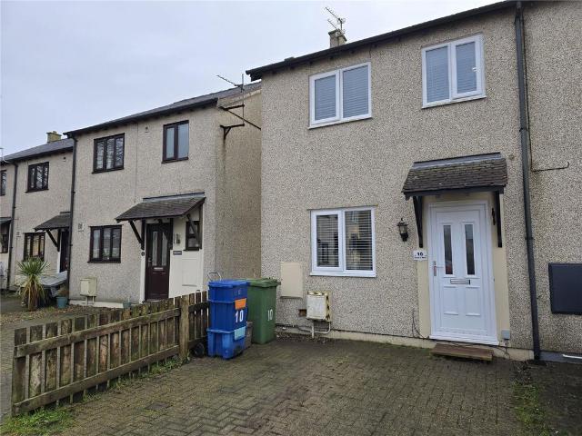 House for sale in Llanrug, Wales