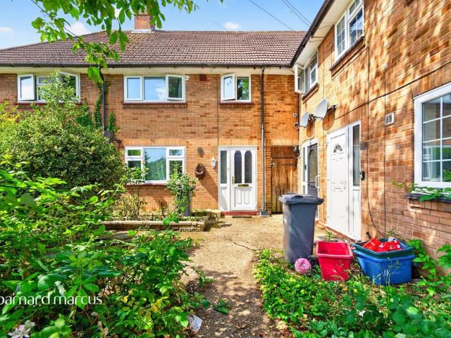 House for sale in London Borough of Hounslow, Greater London