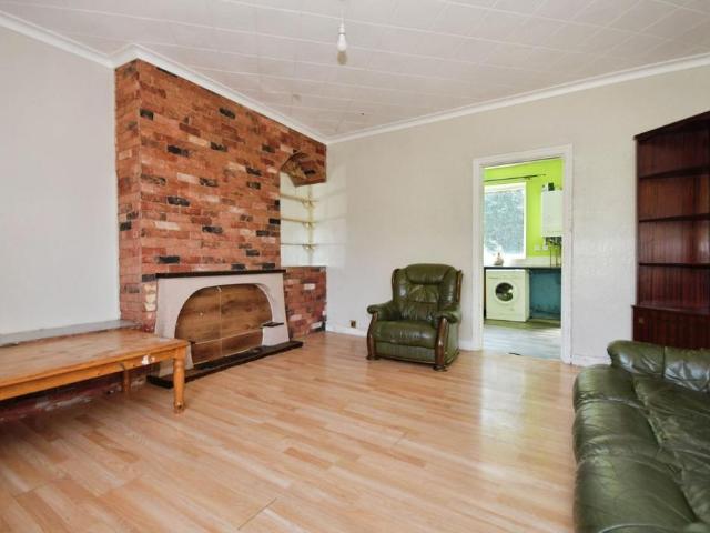 House for sale in Norwood, South Yorkshire