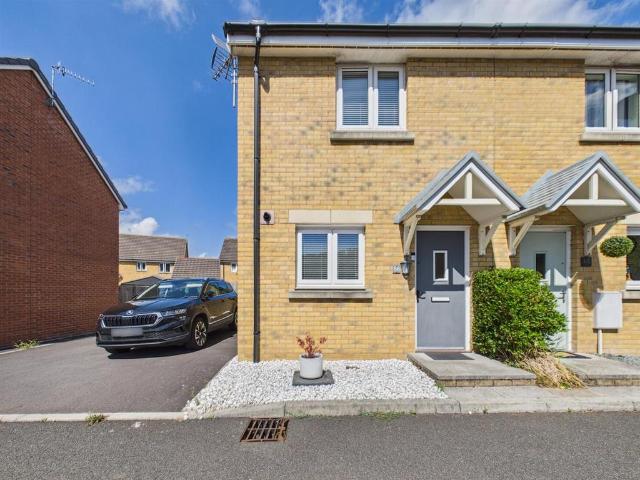House for sale in Cornelly, Pyle