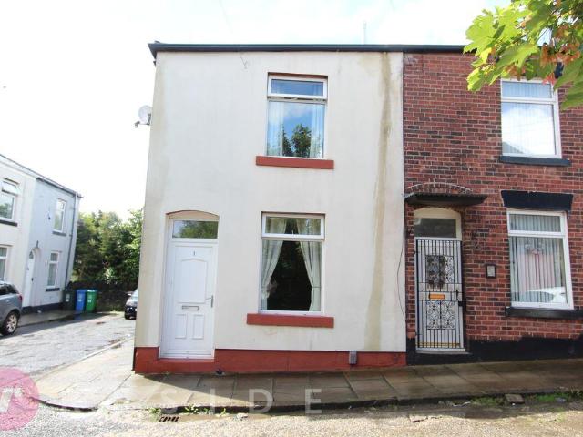 House for sale in Burnedge, Greater Manchester
