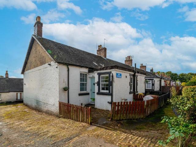 House for sale in Broxburn, West Lothian