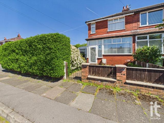 House for sale in Woodbank Estate, Portwood