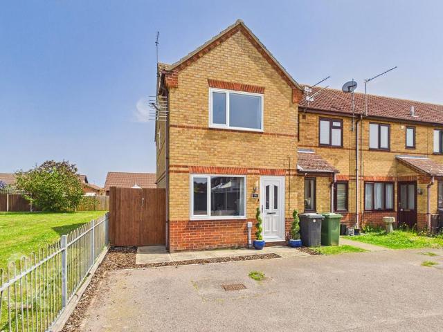 House for sale in Stokesby, Norfolk