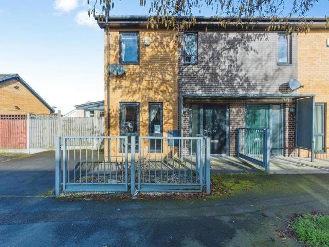 House for sale in Georgia, Greater Manchester