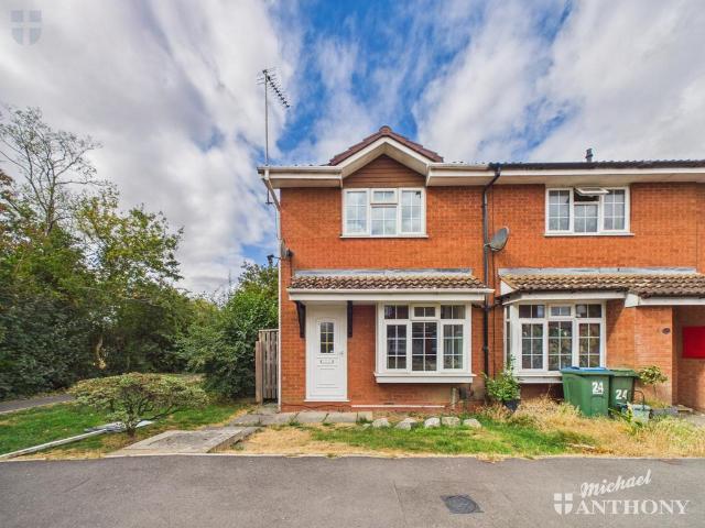 House for sale in Stoke Mandeville, Buckinghamshire