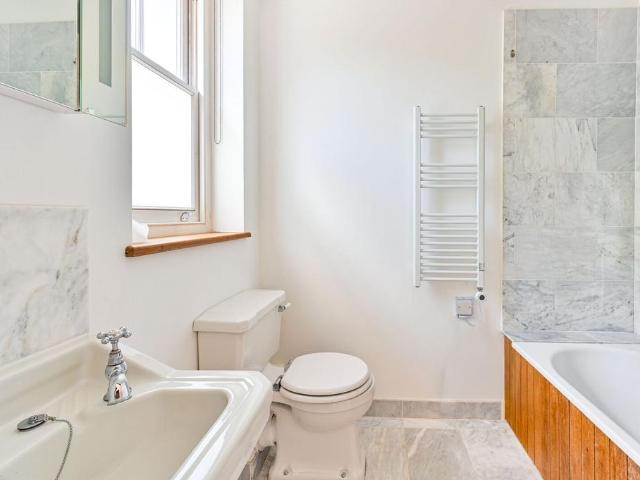 House for sale in Greater London