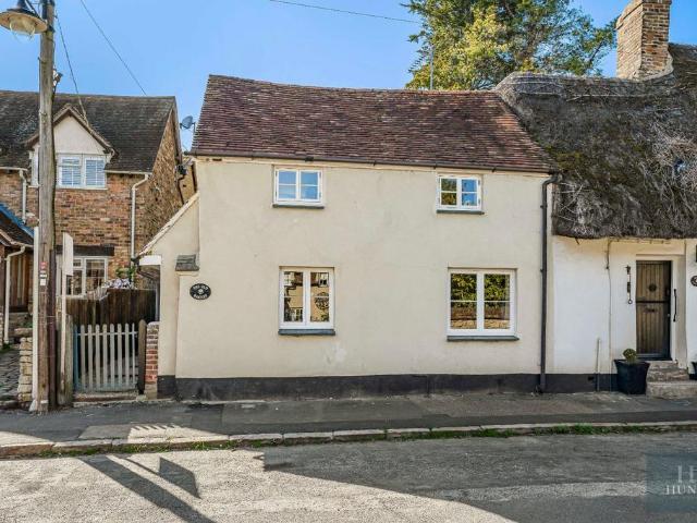 House for sale in Long Crendon