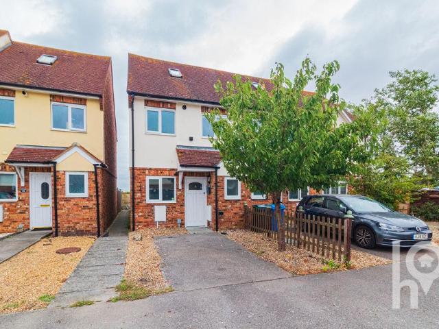 House for sale in Minster-on-Sea, Oad Street