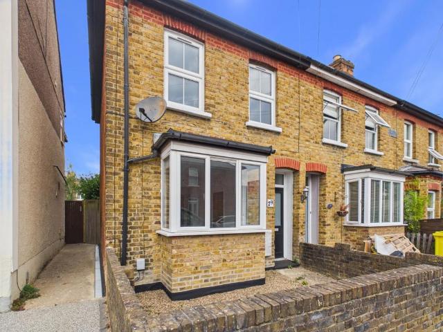 House for sale in Row Town, Surrey
