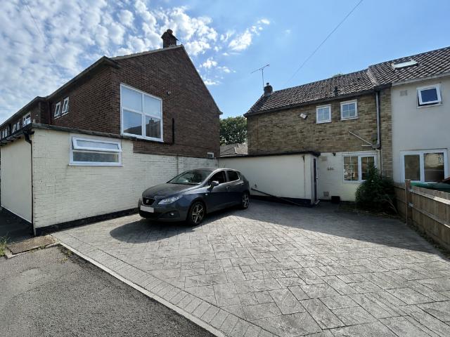 House for sale in Chatham