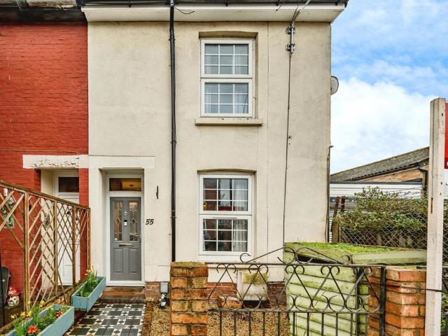 House for sale in Quarrendon, Aylesbury