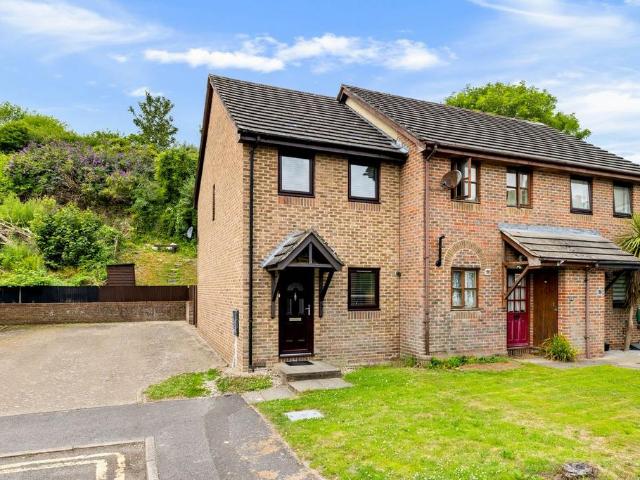 House for sale in Tower Hamlets, Ash
