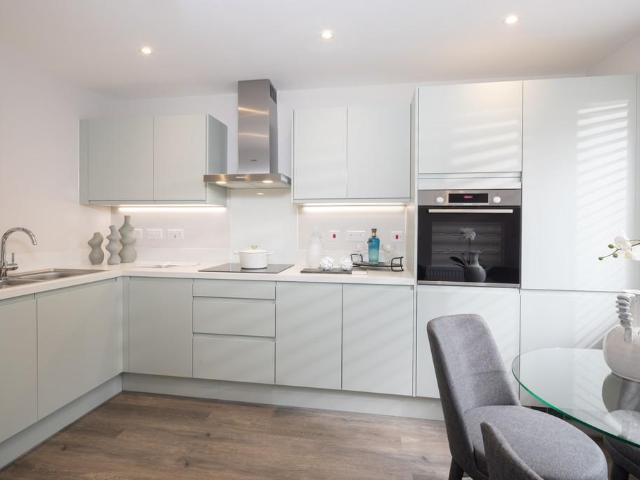 House for sale in Buckler's Park, Crowthorne