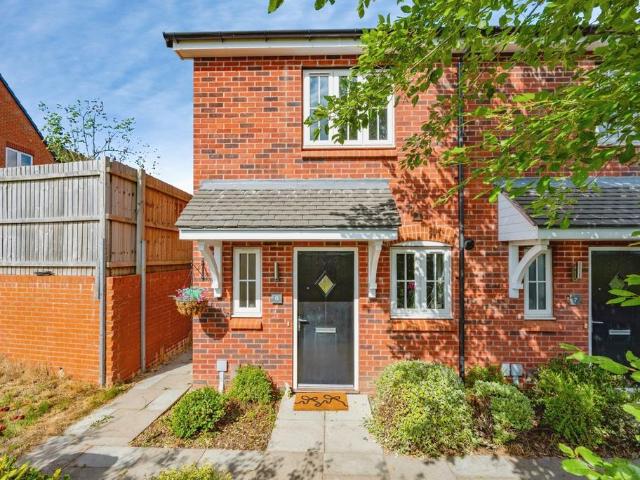House for sale in Leyfields, Kettlebrook