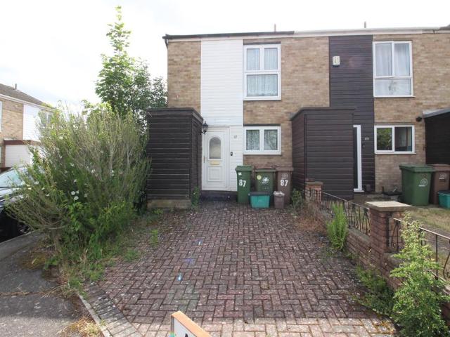House for sale in Worcester Park, Greater London