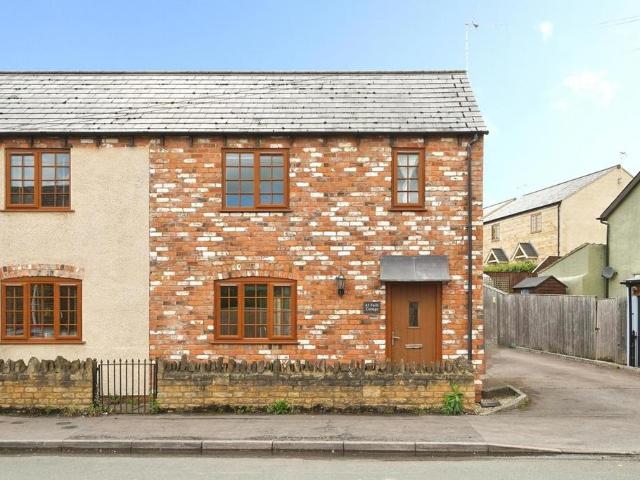 House for sale in School House, Gloucestershire