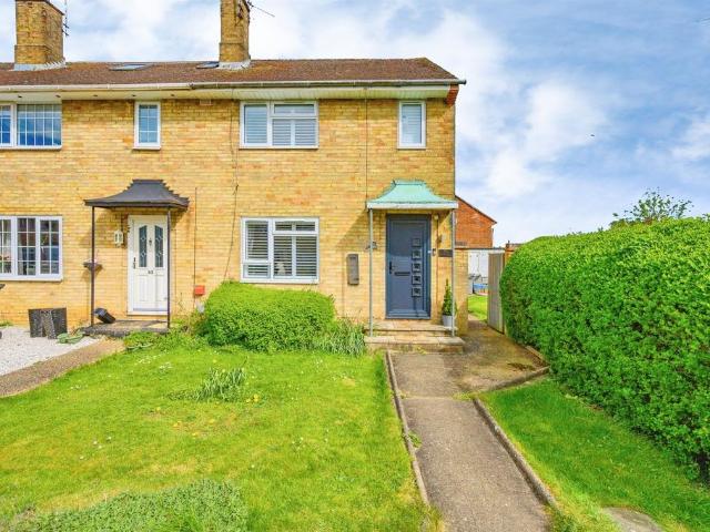 House for sale in Bourne End, Pouchen End