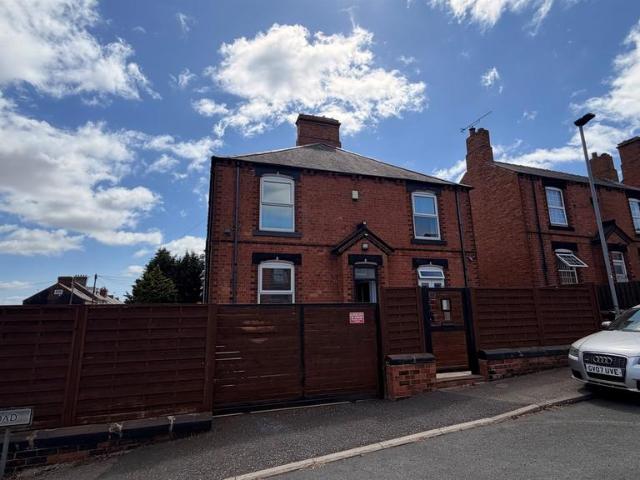 House for sale in Wombwell, South Yorkshire
