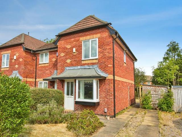 House for sale in Sinfin, East Midlands
