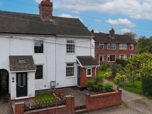 House for sale in Stone, Baswich