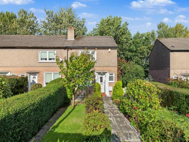 House for sale in Hangingshaw, Glasgow